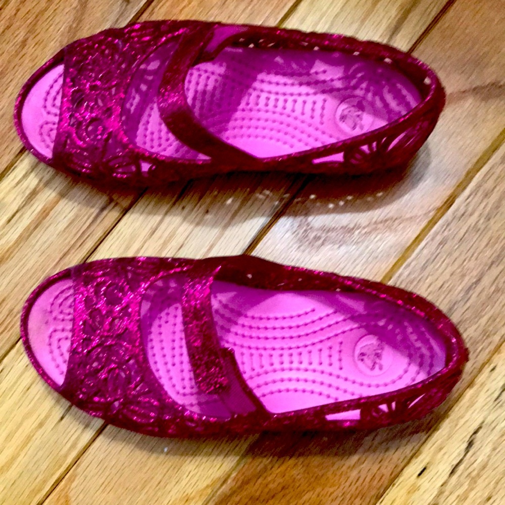 Size 11 toddler girl crocs sandals